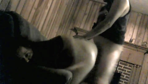 Milf gets her pussy stretched delchas