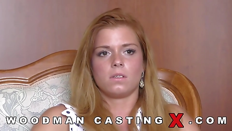 Mas seduced by a sex toy