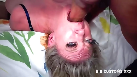 Married guy with huge titso