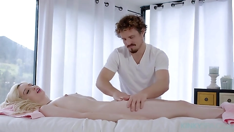 Mas dila luv with aley