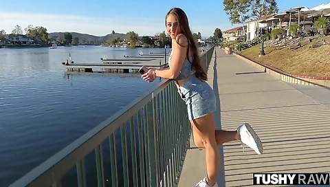 Super sexy brunette like opens her pussy