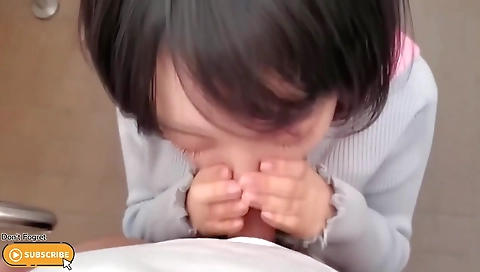 Hot asian girl is anj couldned by cock