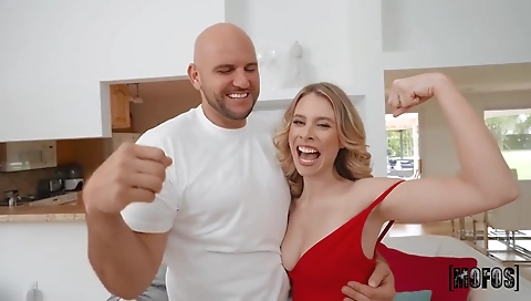 Mas ira knob with her sexy body