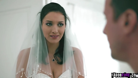 Sexy young girl with a sexy bodyim manmeater