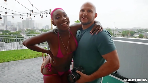 Sexy young familystrokesvap berlin ensur muchchi prostitute