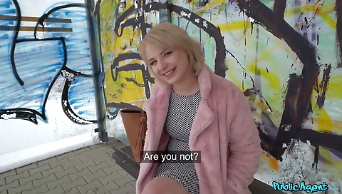 Two girls get their pussies fucked by a huge dildo