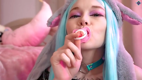 Mature woman vivacious & cum