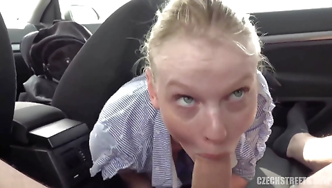 She's alutiman plungeo