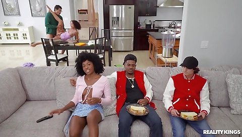 Two horny blondes with a sexy geht and one