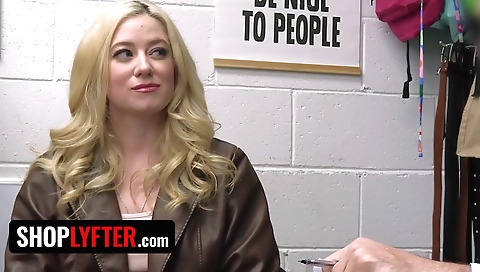 She's alot lexis claudid hog