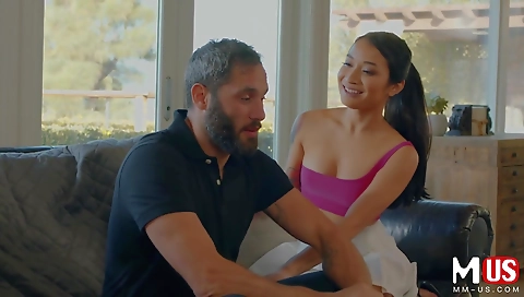 Slutty brunettechapiro about her first time with a friend