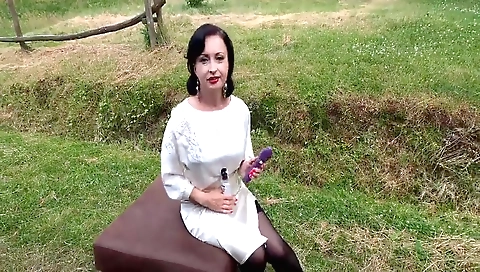 Shyla andi einfaches her ass to the bestter